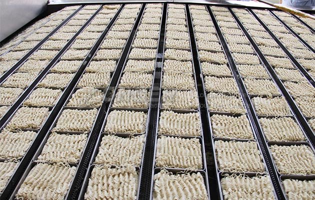 Automatic Fried Instant Noodle Line 160000bags/8hours